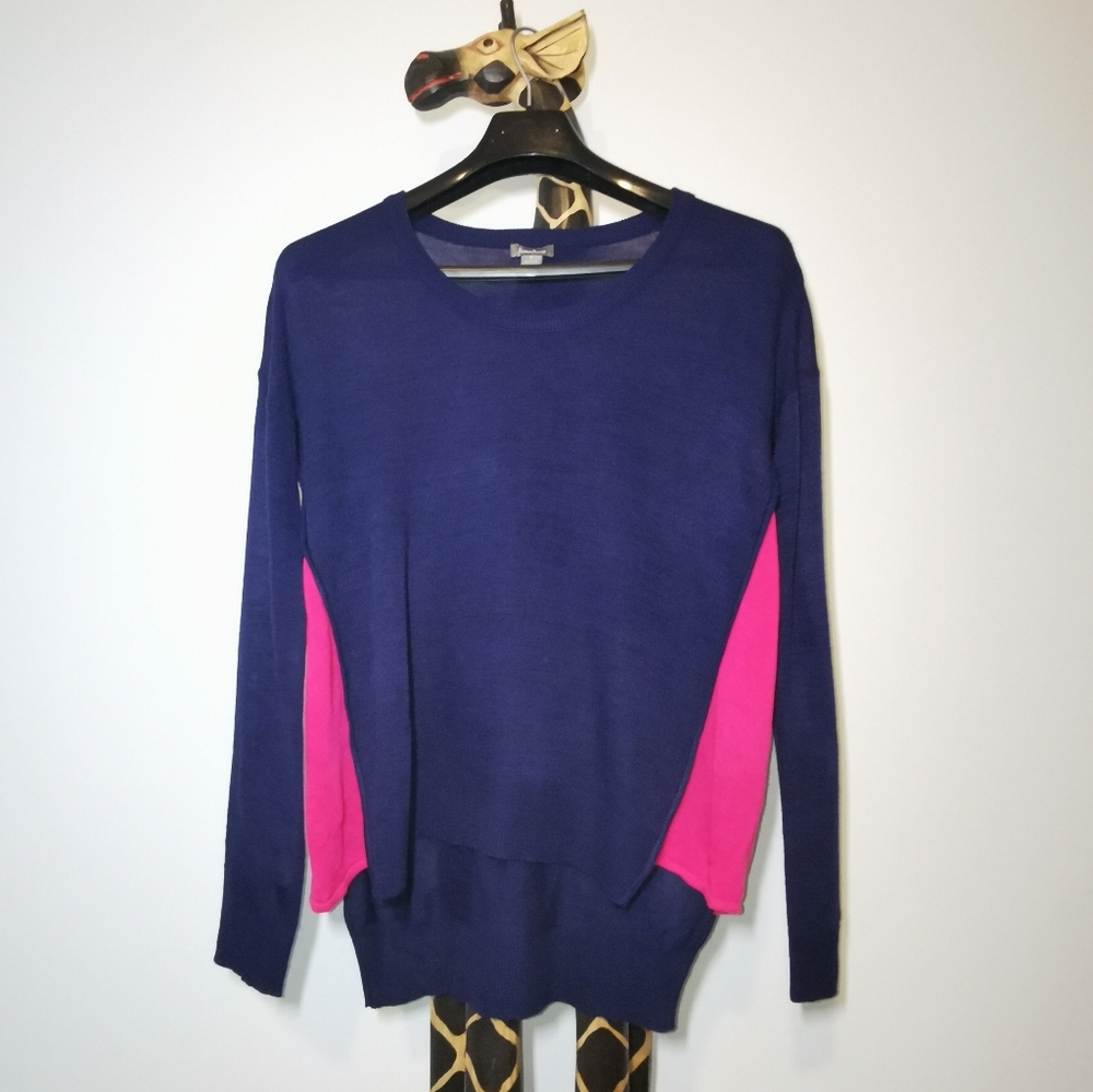 EUC Neiman Marcus knit sweater